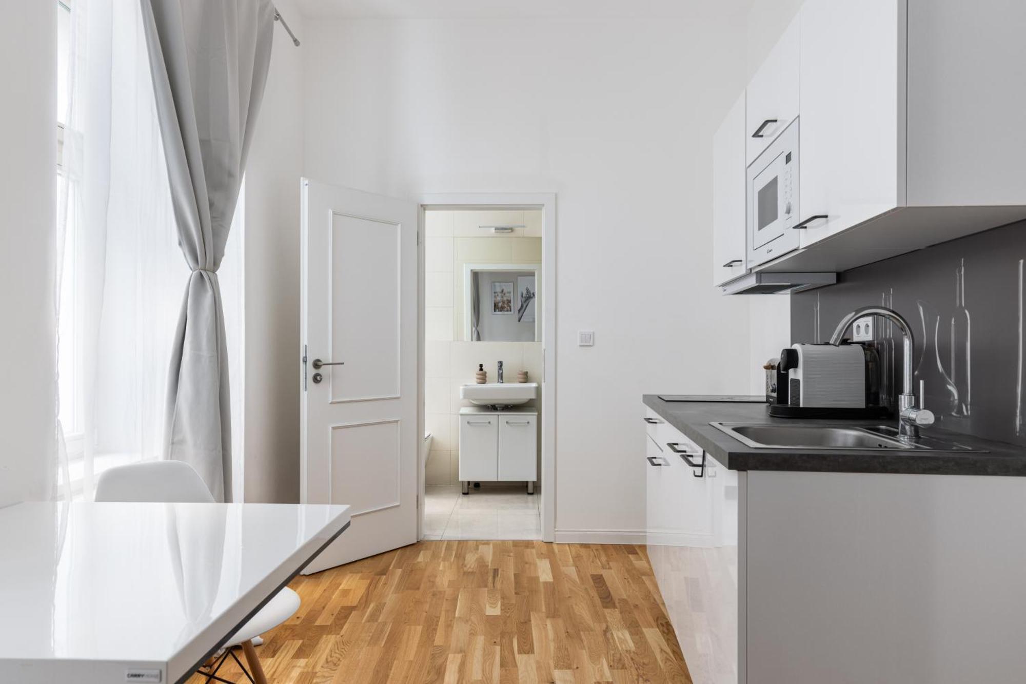 Stay2Gether Beige Nest - Metro Florenc Prag Exterior foto